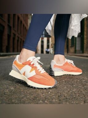 New Balance Classics 327 NWOB